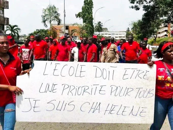 Côte d&rsquo;Ivoire : La FESCI paralyse les cours dans la commune de Yopougon   pour protester contre la démolition des écoles par le District Autonome d&rsquo;Abidjan