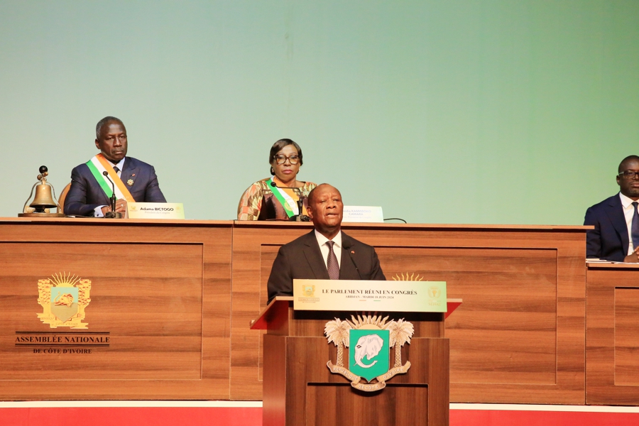 Côte d&rsquo;Ivoire : Devant le Parlement réuni en Congrès, Alassane Ouattara parle de tout, sauf de son éventuelle candidature à la présidentielle d’octobre 2025